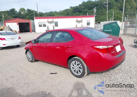 2018 Toyota Corolla Le z USA, uszkodzony, nr VIN 2T1BURHE2JC995728
